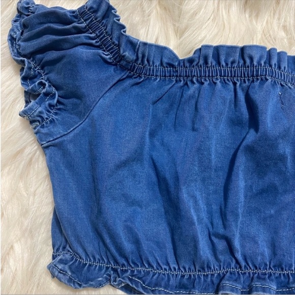 Ruffled and Ruching Denim Crop Top with Zipper - Picture 5 of 15